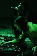 Ph. © Veronica Dalla Valle De Toni - Woman_with_movie_camera